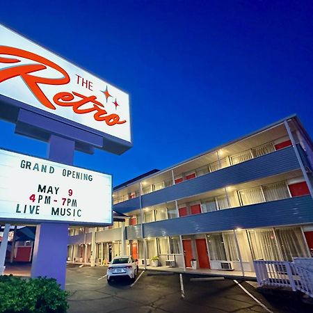The Retro Hotel Branson Bagian luar foto